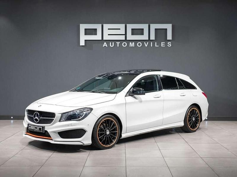 Blanco Usado 2015 Mercedes CLA200 Shooting Brake AMG line Familiar | 20.500 € (Un poco caro) - Imagen 1/4