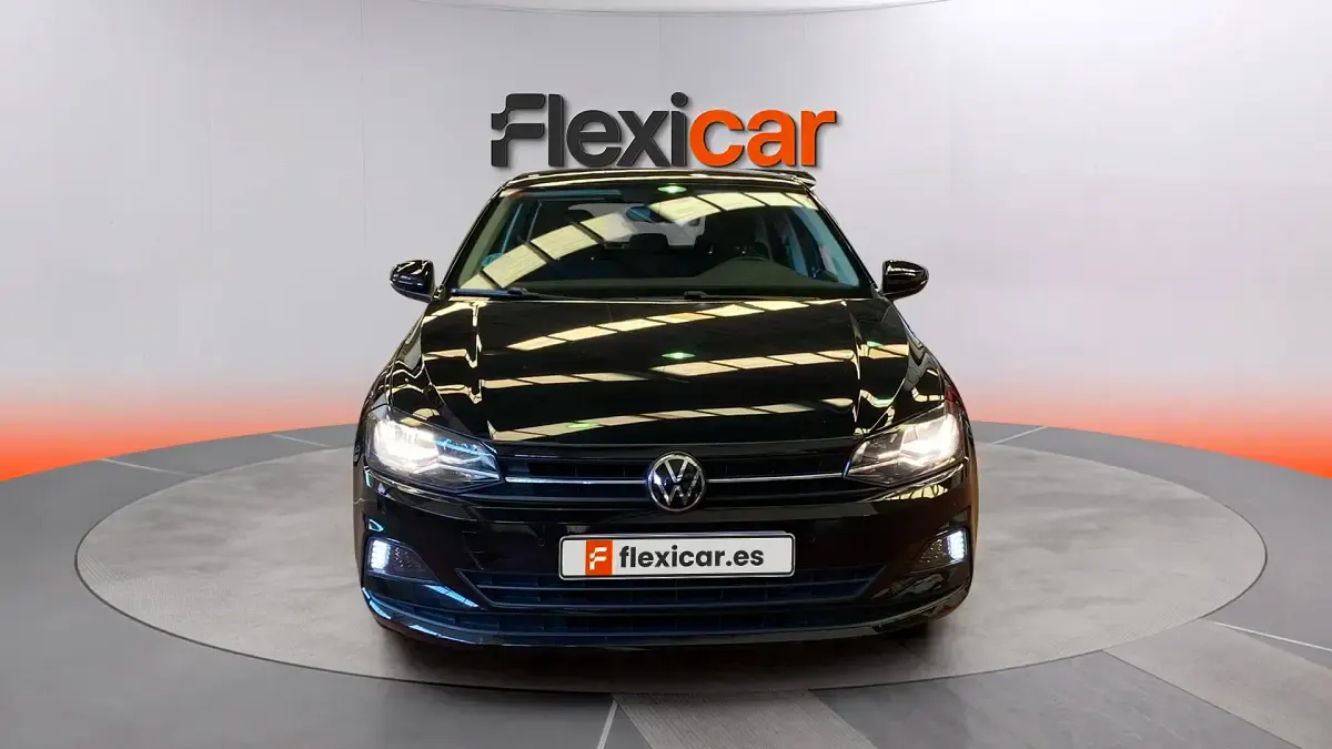 Usado VW Polo Advance 80 CV (58 kW) 2021 Negro Utilitario