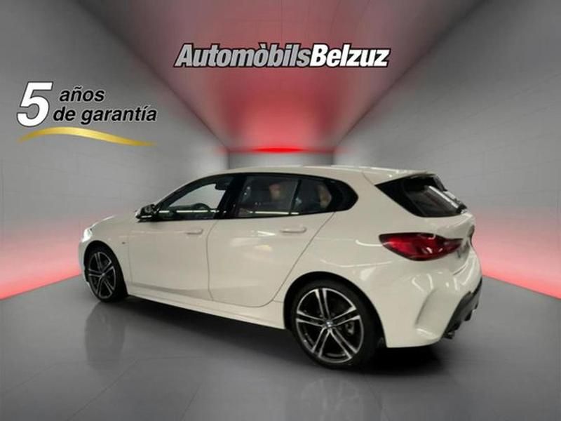 Usado BMW 118 140 CV (102 kW) 2024 Blanco Utilitario