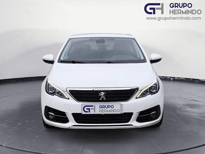 Usado Peugeot 308 Style 100 CV (73 kW) 2020 Blanco