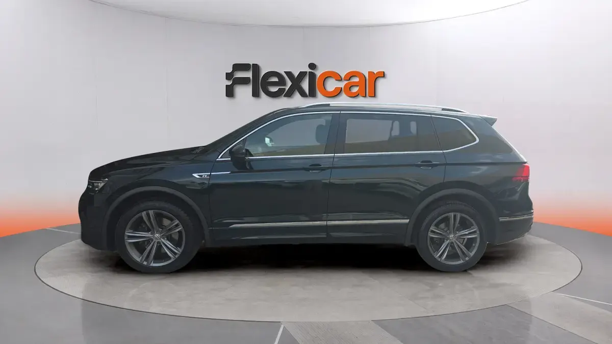 Usado VW Tiguan Allspace Sportline 220 CV (161 kW) 2018 Verde SUV