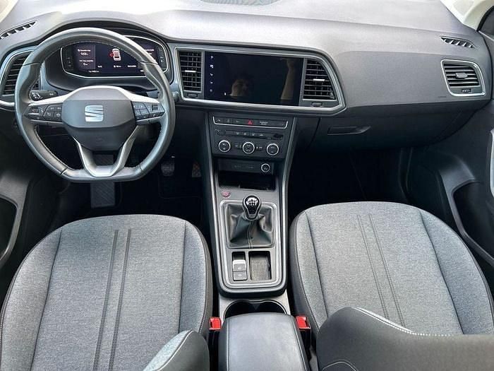Usado Seat Ateca Style 110 CV (80 kW) 2022 Azul SUV