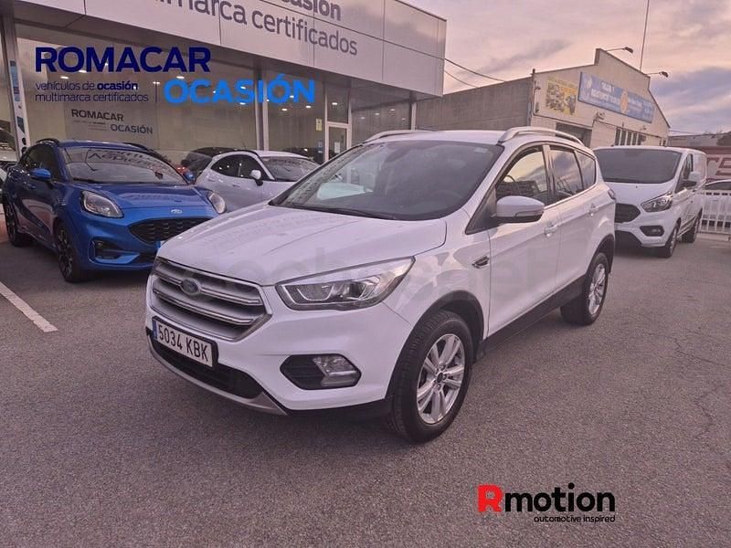 Usado Ford Kuga Business Edition 120 CV (88 kW) 2017 Blanco SUV