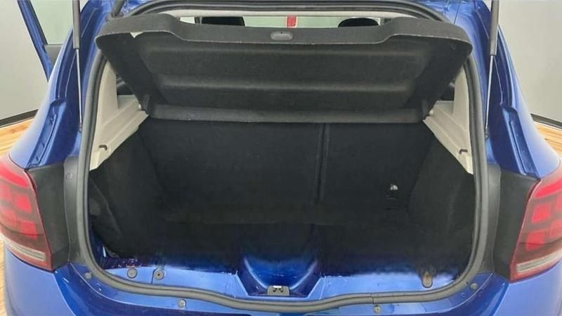 Usado Dacia Sandero 94 CV (69 kW) 2020 Azul Utilitario