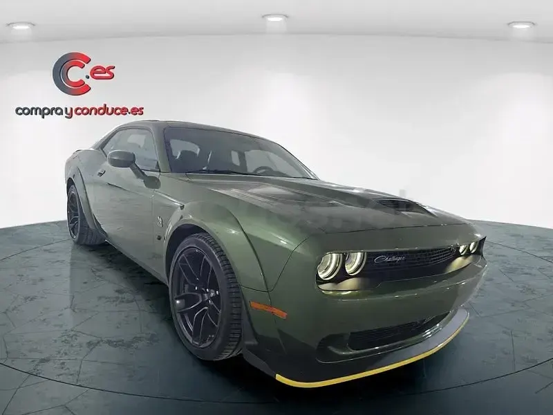 Usado Dodge Challenger 485 CV (356 kW) 2023 Verde Coupe