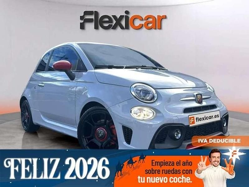 Gris Usado 2022 Abarth 595 Berlina | 17.990 € (Buen precio) - Imagen 1/4