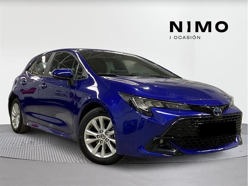 Azul florida Usado 2025 Toyota Corolla Active Berlina | 27.400 € (Precio justo) - Imagen 1/4