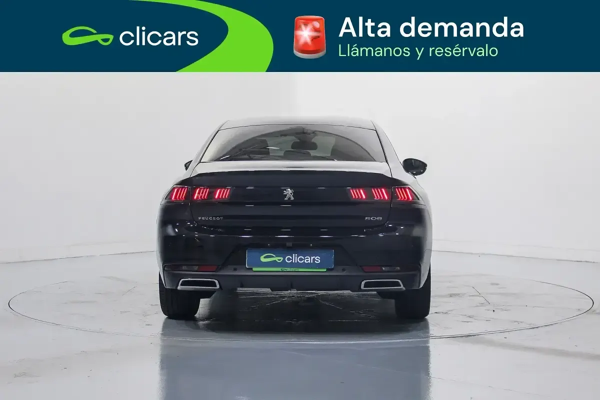 Usado Peugeot 508 Allure 130 CV (95 kW) 2023 Negro Berlina