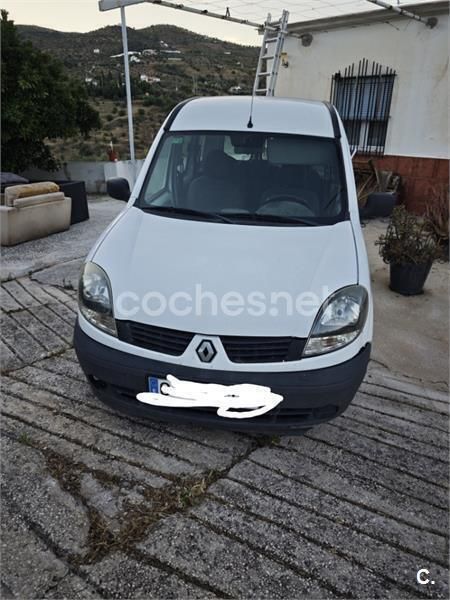 Blanco Usado 2009 Renault Kangoo Monovolumen | 2000 € (Precio justo) - Imagen 1/4