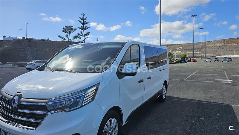 Usado Renault Trafic 150 CV (110 kW) 2023 Blanco Monovolumen