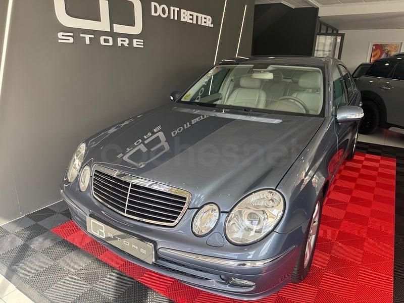 Usado Mercedes E280 Avantgarde 231 CV (169 kW) 2005 Azul Berlina