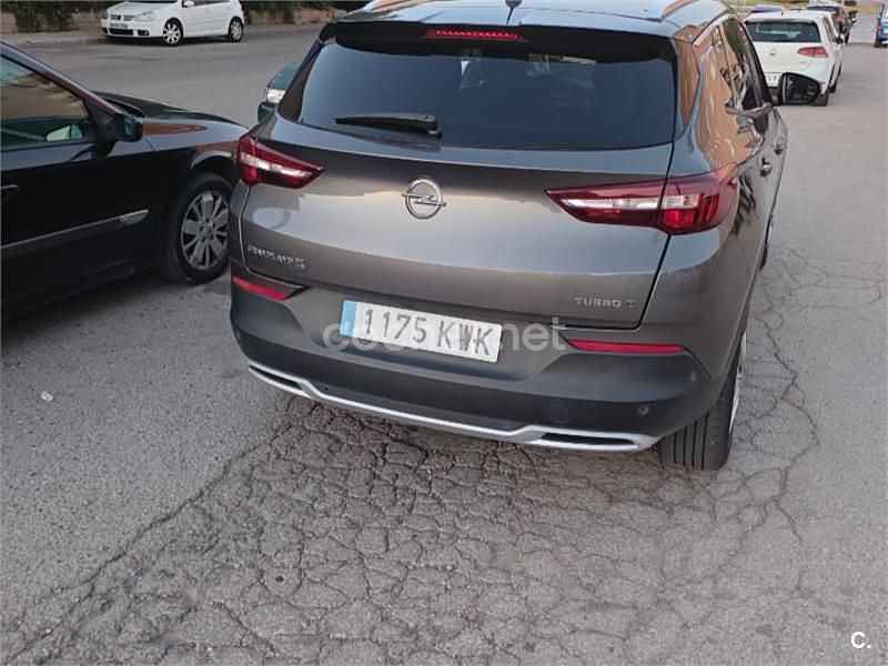 Usado Opel Grandland X 130 CV (95 kW) 2019 Gris / plata SUV