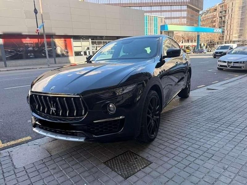 Usado Maserati Levante GT 330 CV (242 kW) 2022 Negro SUV