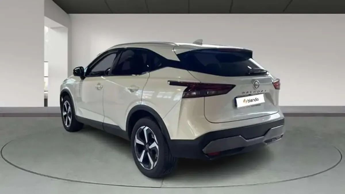 Usado Nissan Qashqai N-Connecta 158 CV (116 kW) 2023 Blanco SUV