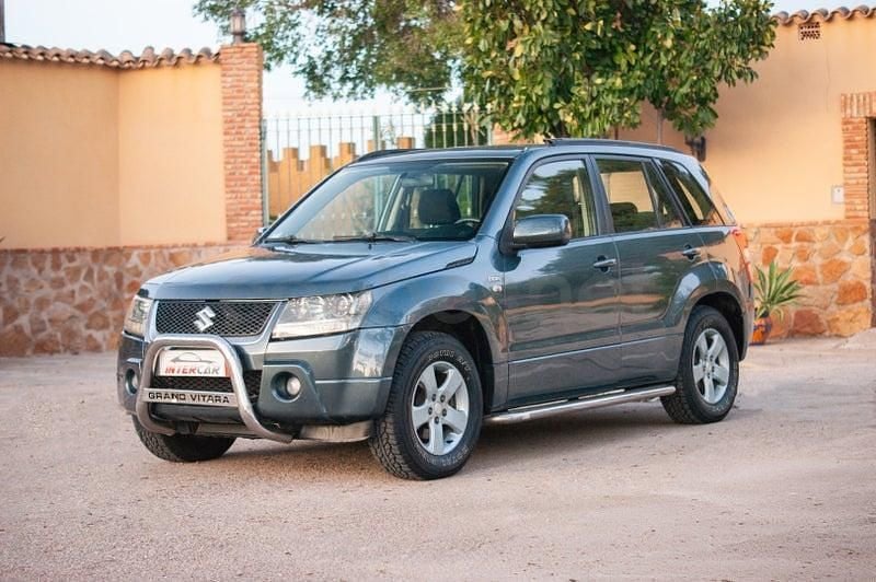 Usado Suzuki Grand Vitara 129 CV (94 kW) 2007 Verde SUV