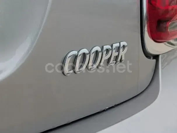 Usado Mini Cooper 136 CV (100 kW) 2023 Gris / plata Utilitario