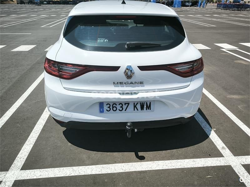 Blanco Usado 2019 Renault Mégane IV Business Berlina | 9000 € (Buen precio) - Imagen 1/4