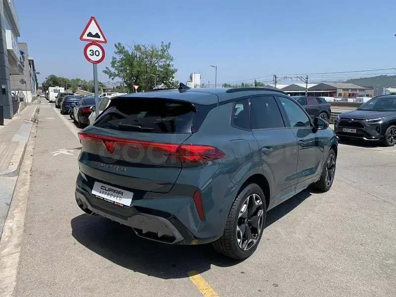 Usado Cupra Terramar VZ 272 CV (200 kW) 2025 Azul SUV