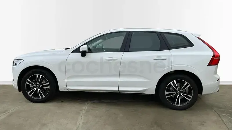 Usado Volvo XC60 Momentum 150 CV (110 kW) 2018 Blanco SUV