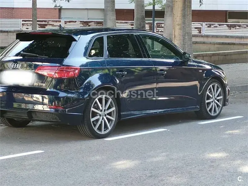 Usado Audi A3 Premium 150 CV (110 kW) 2018 Negro Berlina
