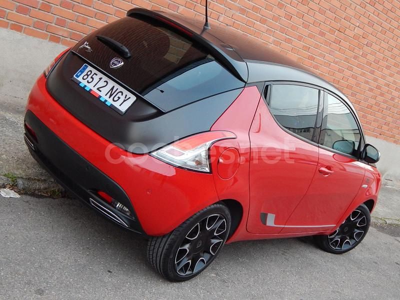 Brugt Lancia Ypsilon 69 HK (50 kW) 2014 Rød Hatchback
