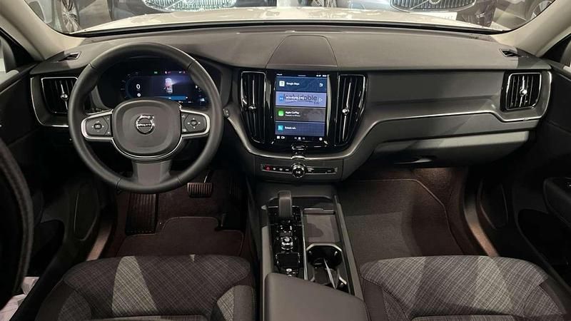 Occasion Volvo XC60 Core 250 ch (183 kW) 2025 SUV