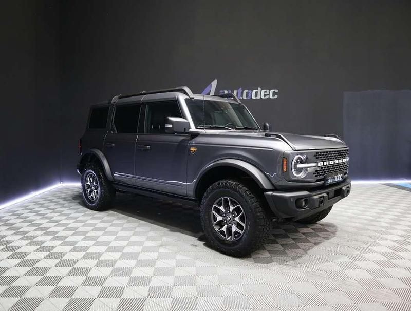 Gris Usado 2024 Ford Bronco SUV | 65.900 € - Imagen 1/4