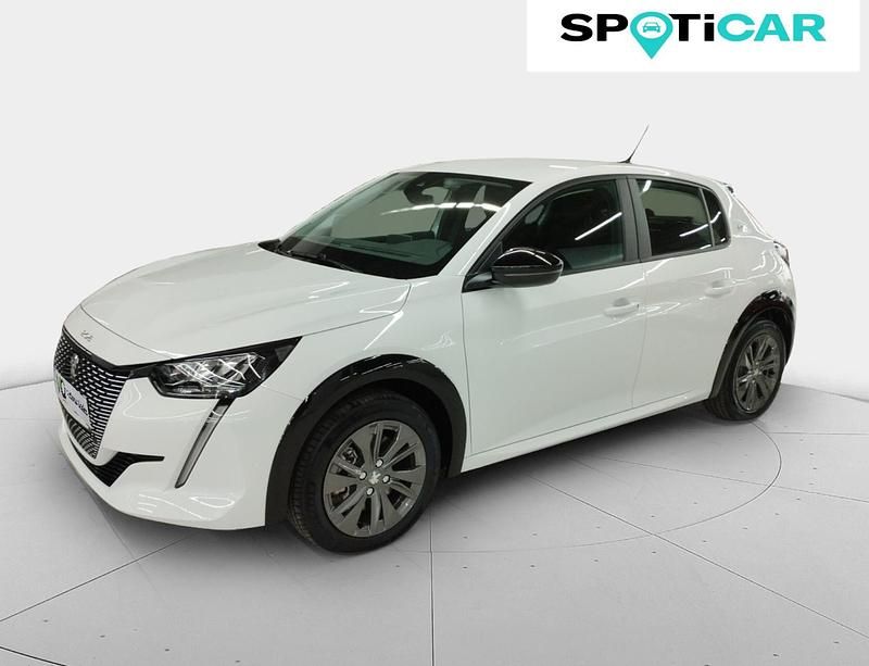 Blanco Usado 2023 Peugeot 208 Active Utilitario | 19.900 € (Super precio) - Imagen 1/4