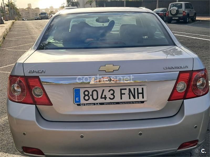 Usado Chevrolet Epica 156 CV (114 kW) 2011 Gris / plata Berlina