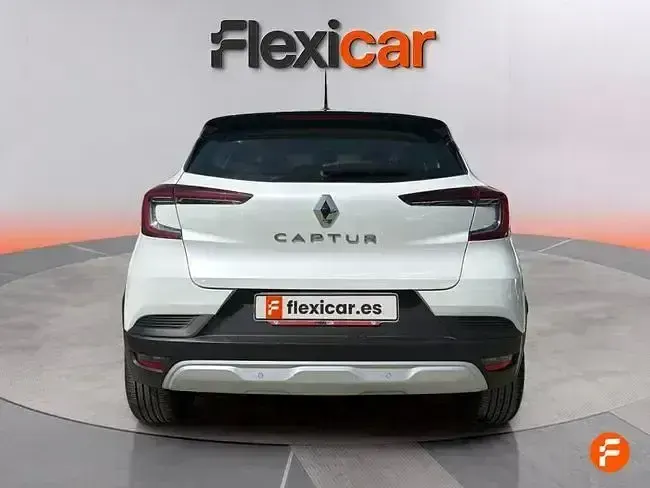 Usado Renault Captur Techno 140 CV (102 kW) 2024 Blanco SUV
