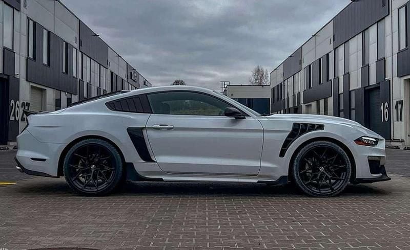 Usado Ford Mustang 315 CV (231 kW) 2020 Blanco Coupe