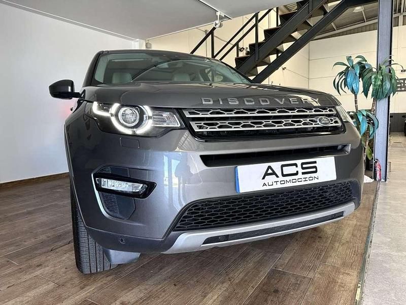 Usado Land Rover Discovery Sport HSE Luxury 150 CV (110 kW) 2018 Gris / plata SUV