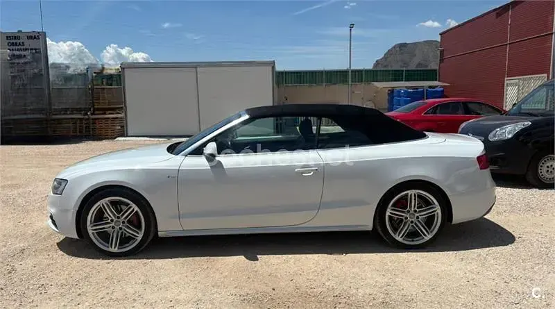 Usado Audi A5 Cabriolet S-Line 204 CV (150 kW) 2012 Blanco Descapotable