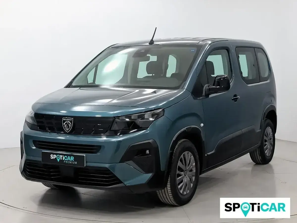 Usado Peugeot Rifter Allure 101 CV (74 kW) 2025 Azul Monovolumen