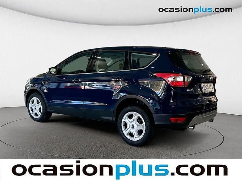Usado Ford Kuga Trend 120 CV (88 kW) 2019 Azul SUV