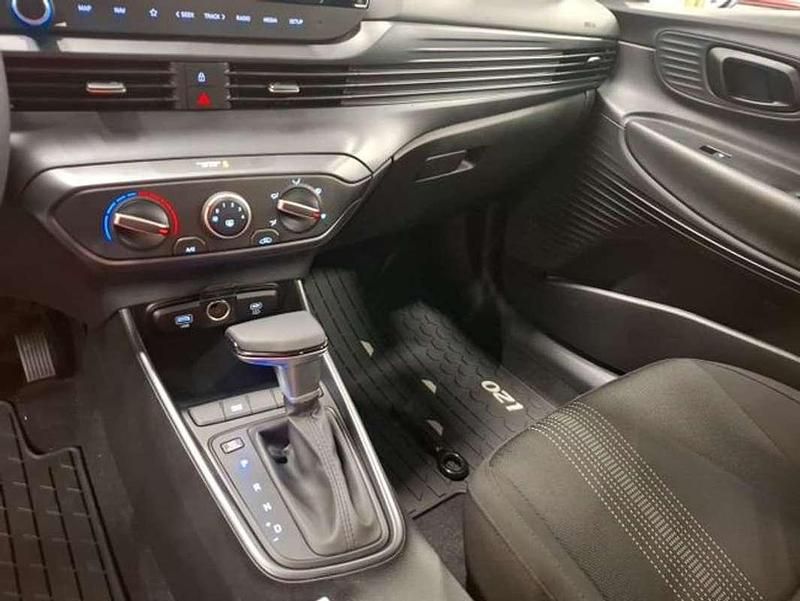 Brugt Hyundai i20 101 HK (74 kW) 2025 Grå Hatchback