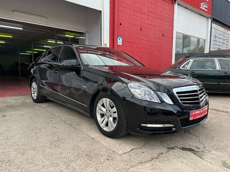 Usado Mercedes E350 Avantgarde 265 CV (194 kW) 2011 Negro Berlina