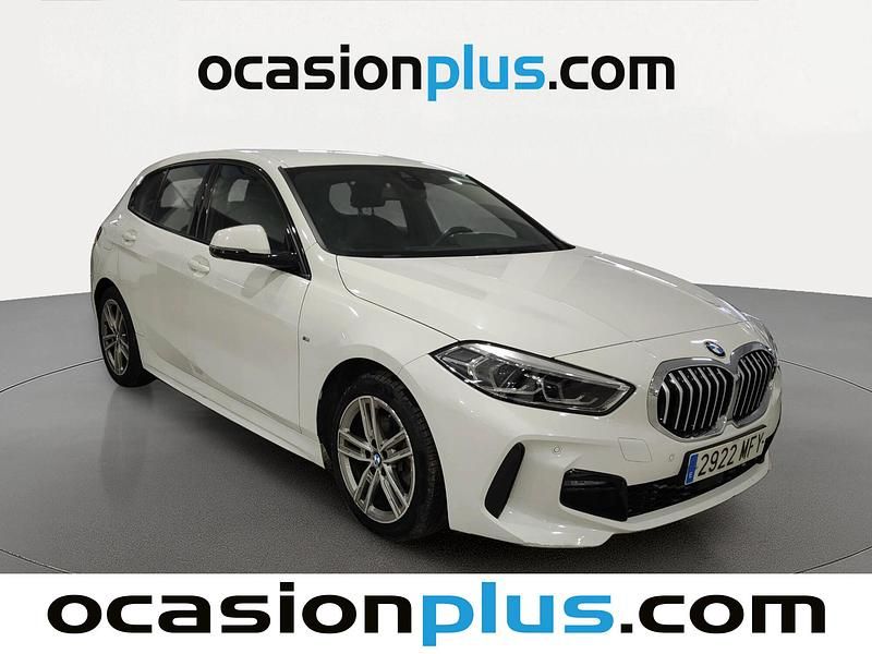 Usado BMW 118 150 CV (110 kW) 2023 Blanco Utilitario