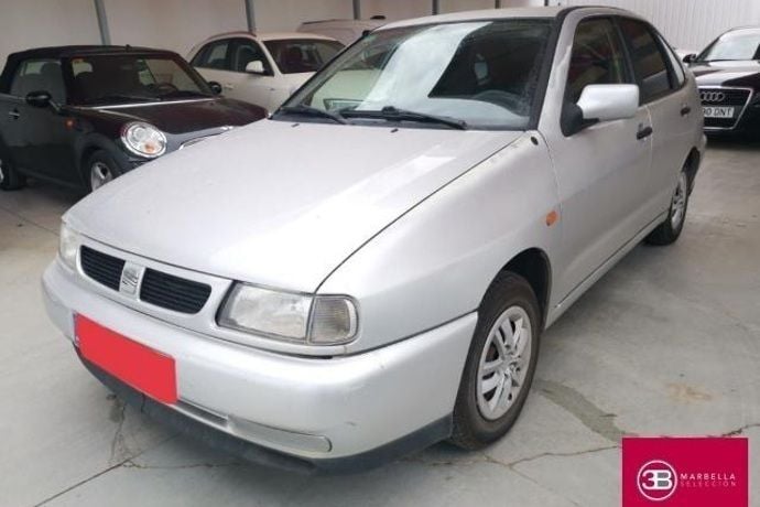 Usado 1999 Seat Cordoba Stella Berlina | 1650 € - Imagen 1/4