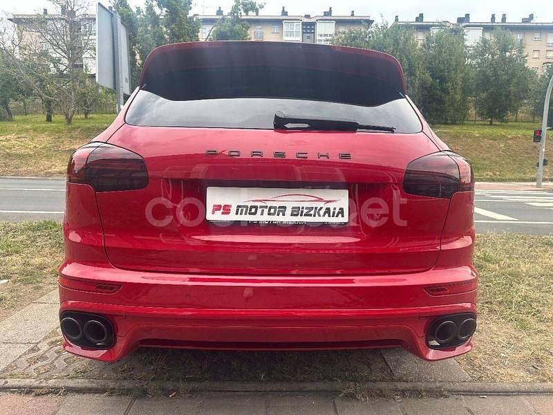 Usado Porsche Cayenne GTS 440 CV (323 kW) 2017 Rojo SUV