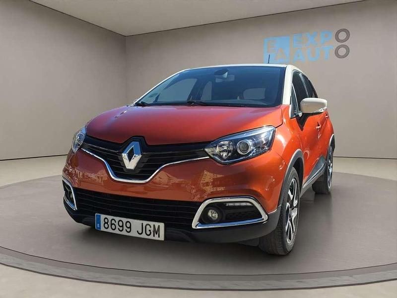Usado Renault Captur Zen 90 CV (66 kW) 2015 Naranja SUV