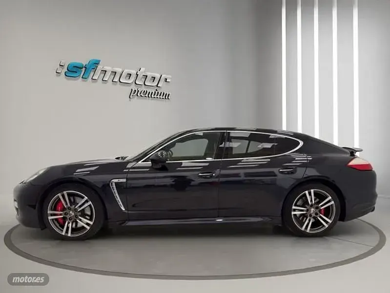 Usado Porsche Panamera Turbo 500 CV (367 kW) 2010 Negro Utilitario