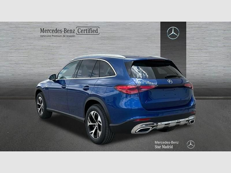 Usado Mercedes GLC300e 313 CV (230 kW) 2025 Azul SUV