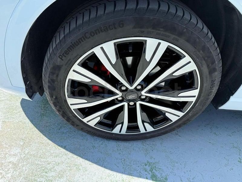 Usado Ford Kuga ST-Line X 243 CV (178 kW) 2024 Blanco SUV