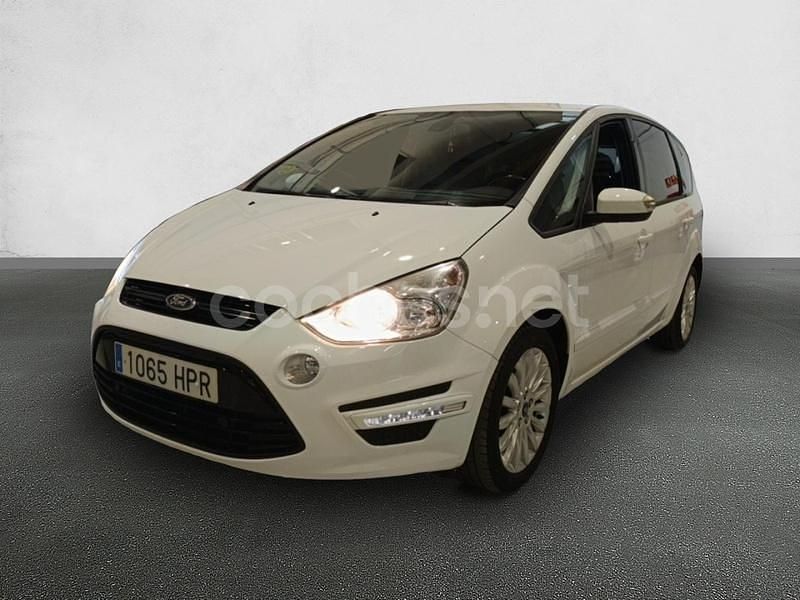 Blanco Usado 2013 Ford S-MAX Limited Monovolumen | 12.900 € (Caro) - Imagen 1/4