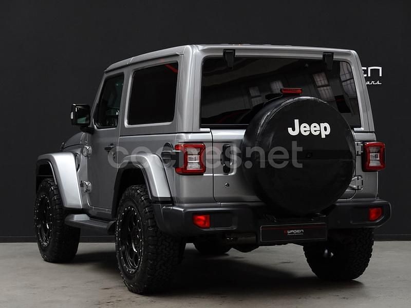 Usado Jeep Wrangler Sahara 270 CV (198 kW) 2019 Gris / plata SUV