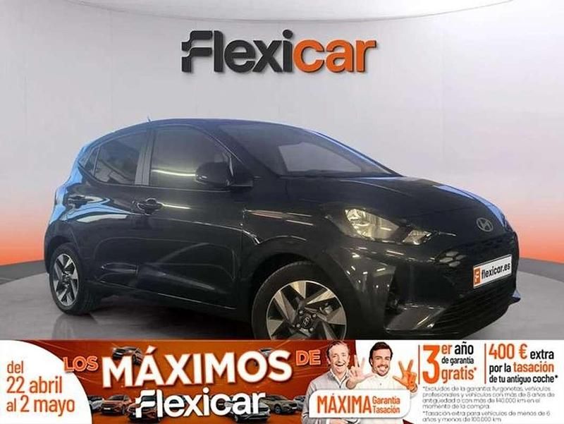 Usado Hyundai i10 67 CV (49 kW) 2024 Verde Utilitario