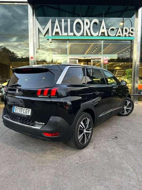 Usado Peugeot 5008 Active 129 CV (94 kW) 2020 Negro SUV