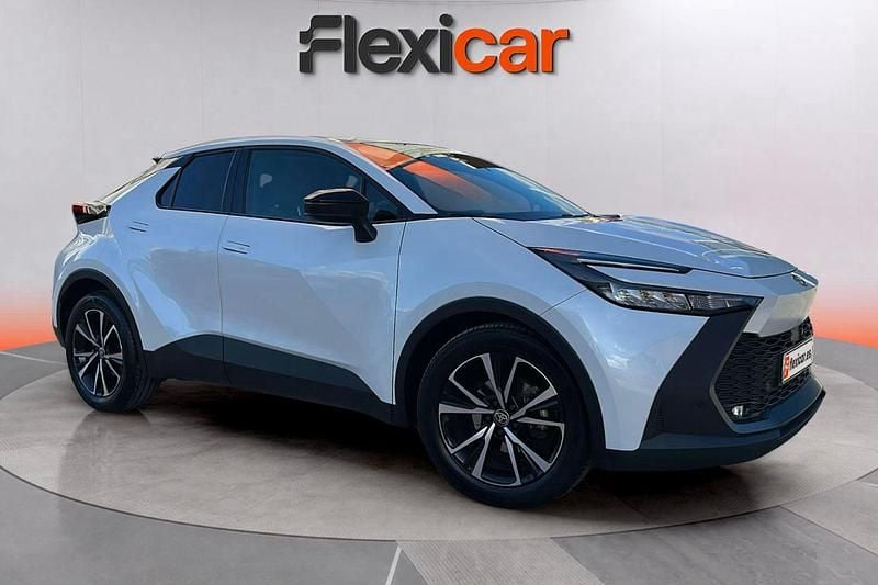 Usado Toyota C-HR Active 140 CV (102 kW) 2024 Blanco SUV