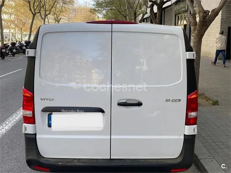 Usado Mercedes Vito Marco Polo 88 CV (64 kW) 2018 Blanco Van